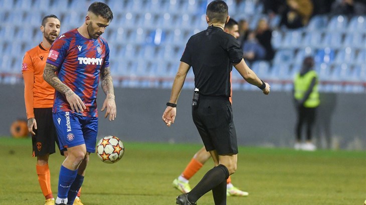 Batarelo poklanjao penale, Livaja ih zabio i slomio hrabri Šibenik