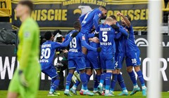Bayer nanio težak poraz Borussiji u Dortmundu, napokon pobjeda Wolfsburga