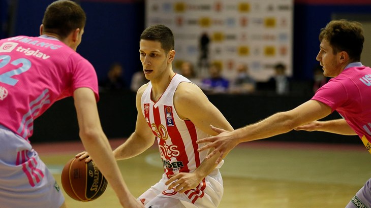 Zvezda nastavila pobjednički niz slavljem u gostima kod Mege, Matković odličan