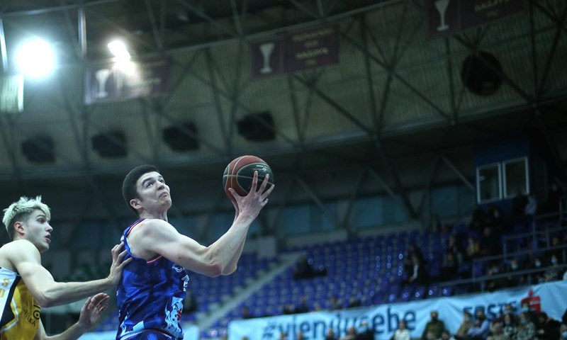 Cibona šuterskom rapsodijom na početku pregazila Splićane