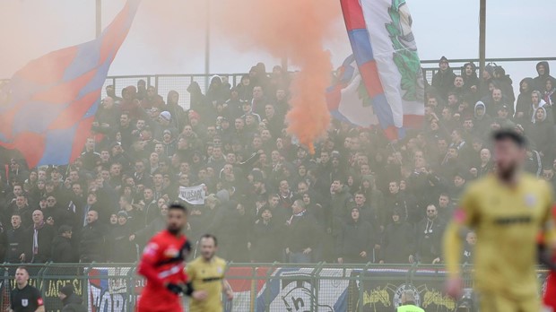 Klubovi i dalje pune HNS-ovu blagajnu, Caseresu utakmica supenzije