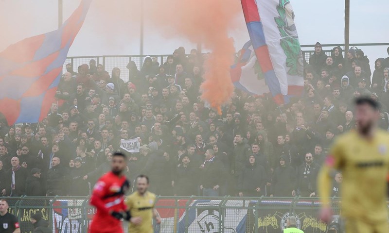 Klubovi i dalje pune HNS-ovu blagajnu, Caseresu utakmica supenzije
