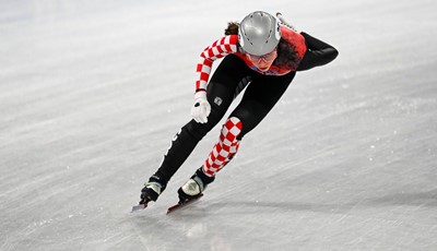 Valentina Aščić i Matija Legović nosit će hrvatsku zastavu na otvaranju ZOI