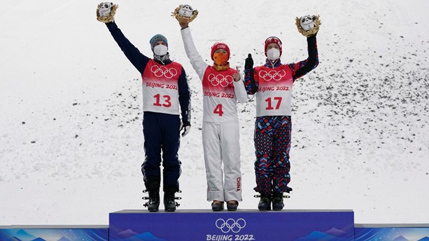 Kinez Qi došao do druge medalje na Igrama u Pekingu, slavio u aerialsima