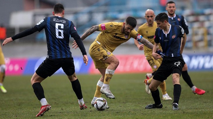 Hajduk na krilima Livaje u teškim uvjetima glatko slavio protiv Hrvatskog dragovoljca