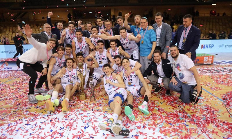 Cibona u tijesnom dvoboju svladala Cedevitu Junior i osvojila Kup Kreše Ćosića