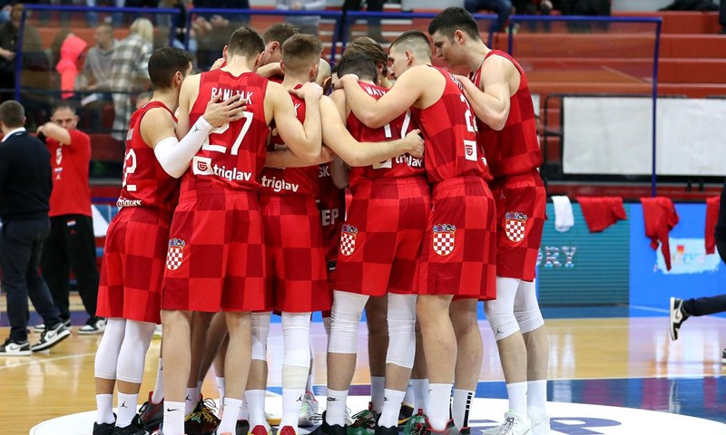 Matković i Filipović režirali veliki preokret, Hrvatska nakon trilera u dva produžetka ostala u igri za SP!