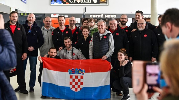 Hrvatski paraolimpijci dočekani na aerodromu po povratku iz Pekinga