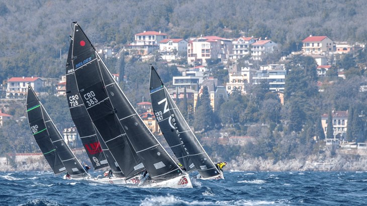 Ivan Kljaković Gašpić otplovio do pobjede u trećoj regati CRO Melges 24 serije