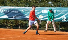 Dvojica Hrvata zaustavljeni, Vito Tonejc u četvrtfinalu u Parnuu