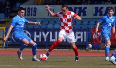 Samo čudo još drži Hrvatsku: Rumunji slavili u Karlovcu, Šimunićevi izabranici teško će do Eura