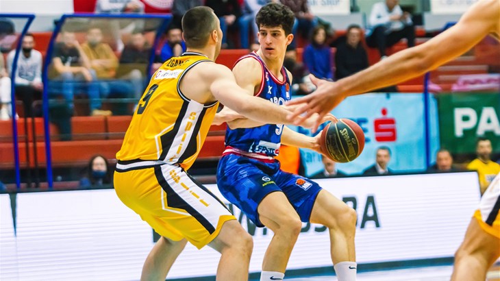 Cibona deklasirala Split na Gripama i stigla nadomak startne jedinice