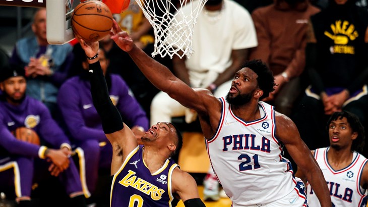 Embiidov 41 poen za titulu najboljeg strijelca, Warriorsi i Grizzliesi slavili