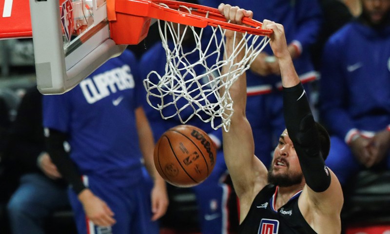 Rekordna predstava odličnog Zupca u pobjedi protiv Lakersa