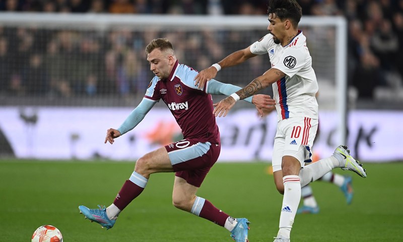 Novo veliko pojačanje West Hama, Moyes dovodi plemenitog veznjaka Lyona