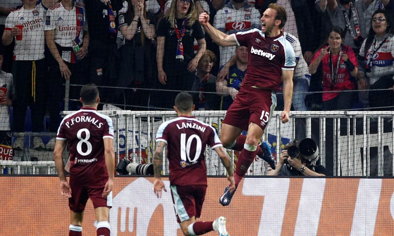 Remi u Londonu u sjeni Westwoodove ozljede, Newcastle svladao Leicester