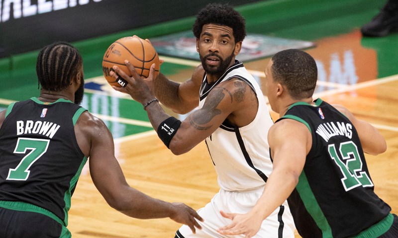 Yahoo: Lakersi i Netsi 'aktivno rade' na razmjeni Westbrooka i Irvinga
