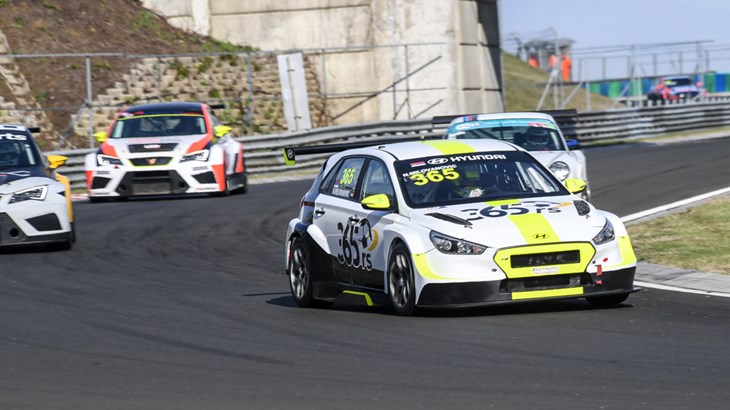 Na Hungaroringu startalo hrvatsko prvenstvo na kružnim stazama