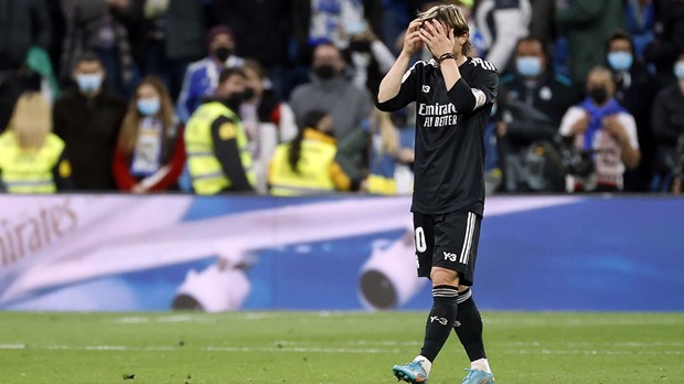 Ancelotti: 'Modrić je jedan od igrača koji pomalo osjeća umor, neće igrati protiv Osasune'