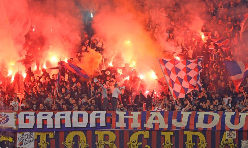 Pet klubova plaća zbog pirotehnike: Hajduk i dalje nedodirljiv po visini kazne