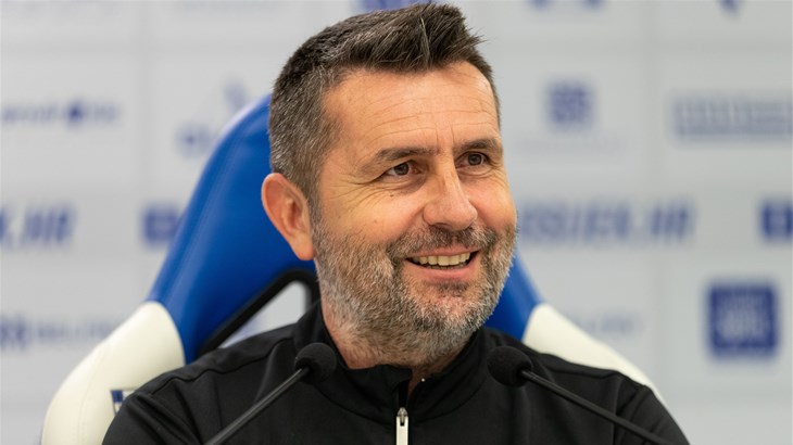 Bjelicu brinu vremenska razlika, naporan put i umjetna trava na Astana Areni