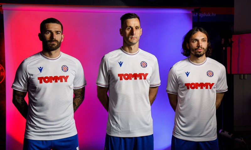 Hajduk predstavio novi dizajn bijelog dresa i poslao ekološku poruku