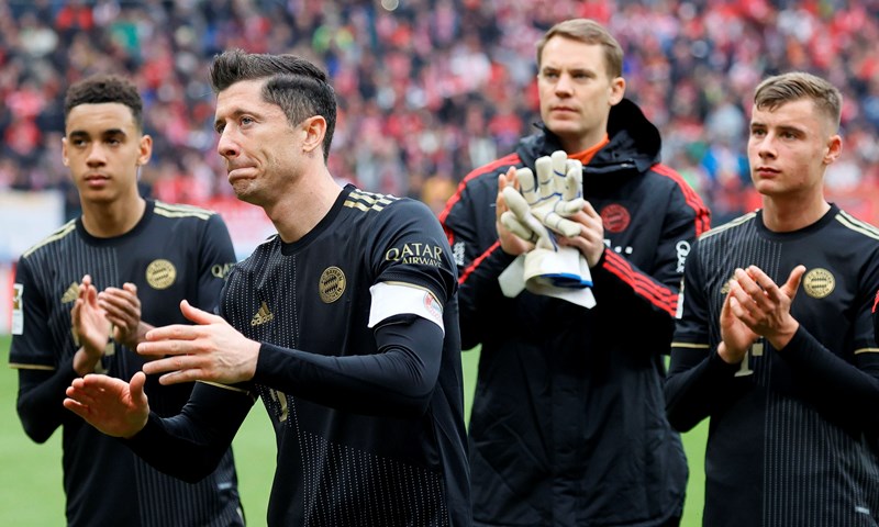 Barcin sportski direktor demantira: 'Nismo razgovarali s Lewandowskim'