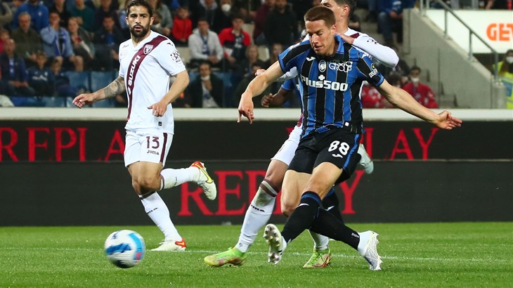 Pašalić zabio u samoj završnici i spasio Atalantu od poraza