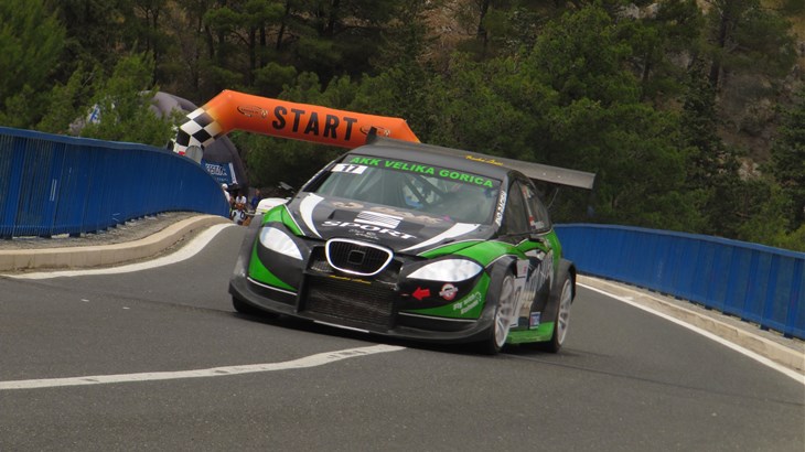 Otvorenje brdske sezone usponom na Biokovo