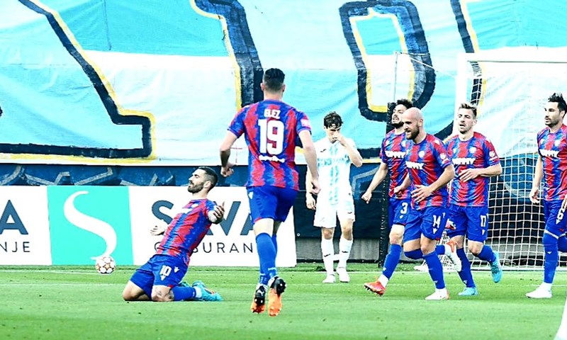 Nada je živa: Hajduk protutnjao prvim pa iskontrolirao drugo poluvrijeme za pobjedu na Rujevici!
