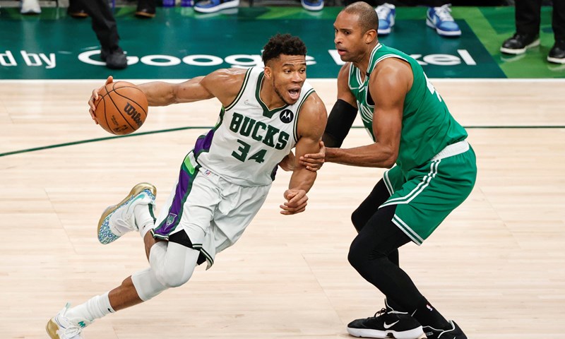 Warriorsi bez Kerra svladali Grizzliese bez Moranta, Boston izjednačio na Horfordov pogon