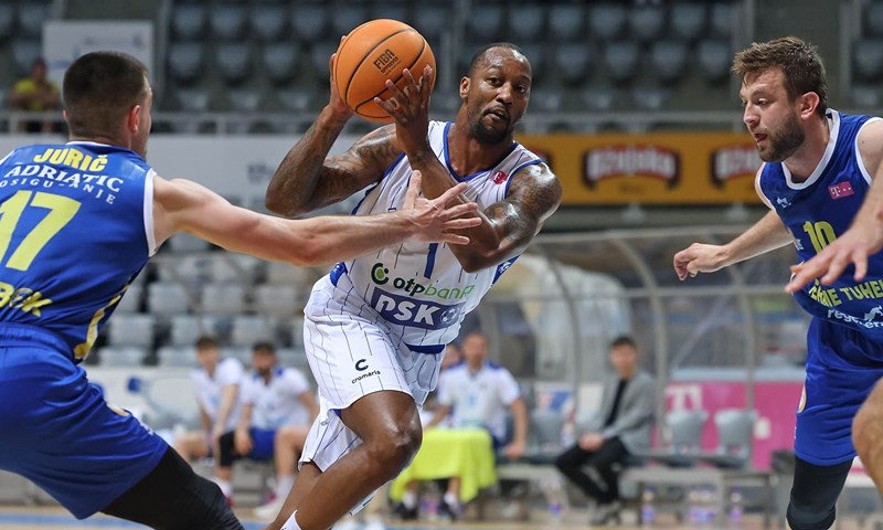 Zadar u drugom poluvremenu pregazio Splićane i izborio majstoricu