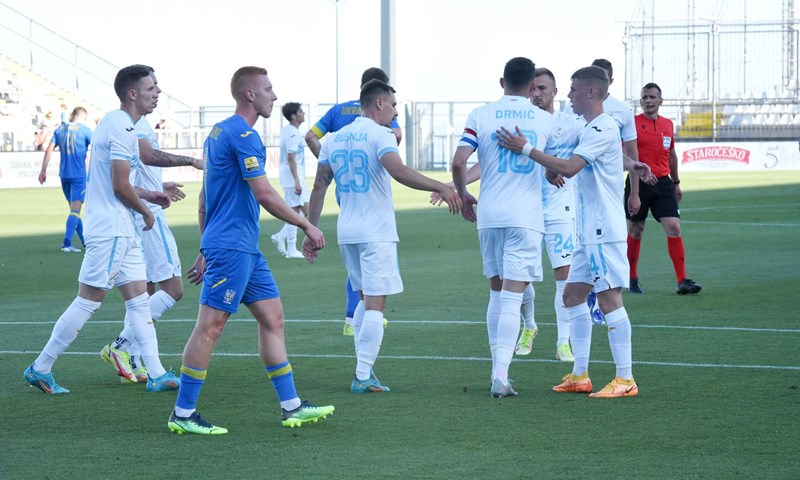 Norwich potvrdio odlazak 12 igrača, među njima je i Josip Drmić
