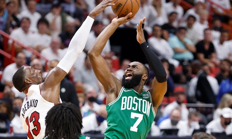 Miami opet poveo u seriji, ali možda i ostao bez Butlera