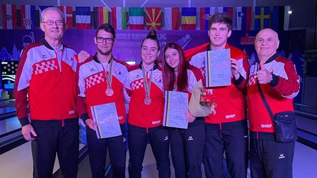 Mladi hrvatski kuglači i kuglačice uzeli dvije bronce na SP u Estoniji