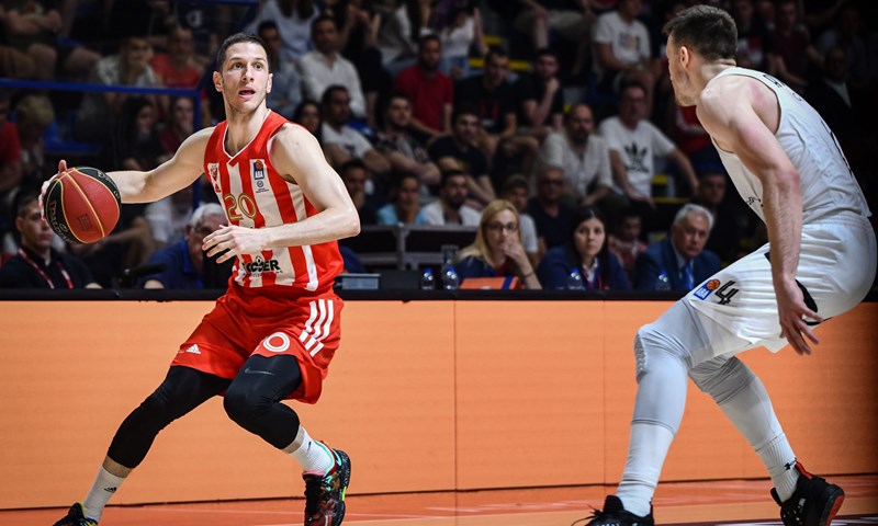 Zvezda pomela Partizan u drugoj i početkom treće dionice za vodstvo u finalnoj seriji