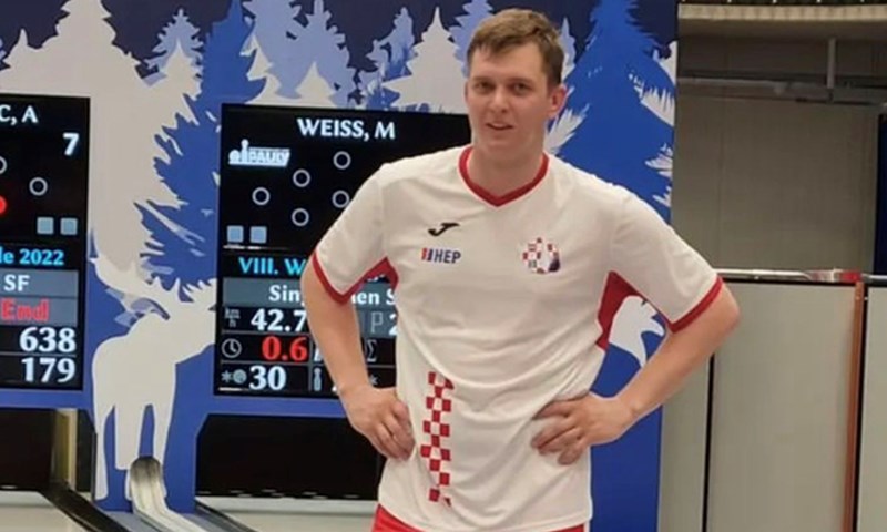 Alen Kujundžić poražen od nedodirljivog Zavarka i uzeo srebro na Svjetskom prvenstvu