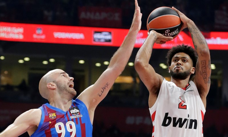 Sjajni Ante Tomić predvodio Joventut u pobjedi kod Barcelone, trener Reala završio u bolnici