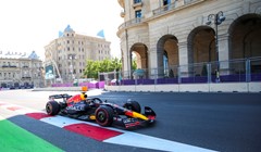 Max Verstappen odnio pobjedu u Bakuu, sjajan dan za Red Bull