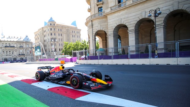 Max Verstappen odnio pobjedu u Bakuu, sjajan dan za Red Bull