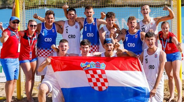 Hrvatska juniorska reprezentacija je u četvrtfinalu Svjetskog prvenstva u rukometu na pijesku