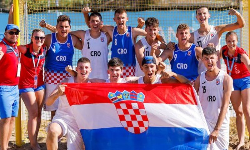 Hrvatska juniorska reprezentacija je u četvrtfinalu Svjetskog prvenstva u rukometu na pijesku