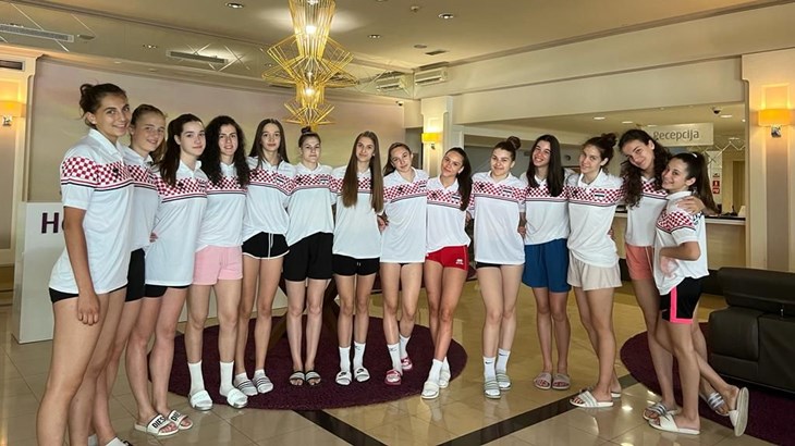 Hrvatska U-17 ženska odbojkaška reprezentacija počela pripreme za EP