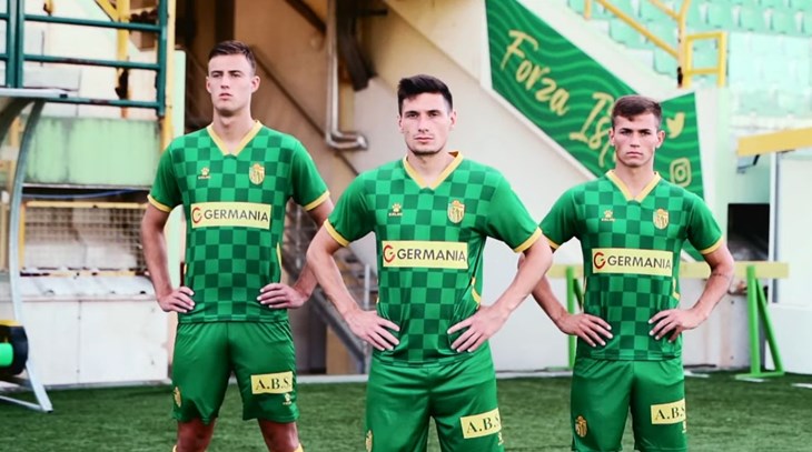 FANATIK: Istra 1961 predstavila domaći dres s dobro poznatim uzorkom