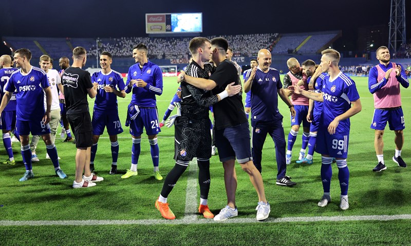 Livaković: 'Meni je super u Dinamu, još ovako s navijačima mi je savršeno'