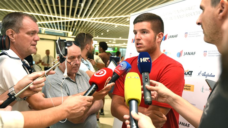 Poljičak se vratio u Split: 'Novak mi je dužan sladoled, najdraža čestitka stigla od Perišića'