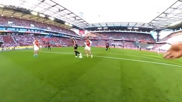 [FANATIK] Potpuno novi kut: Köln protiv Milana stavio kamere na tijela igrača