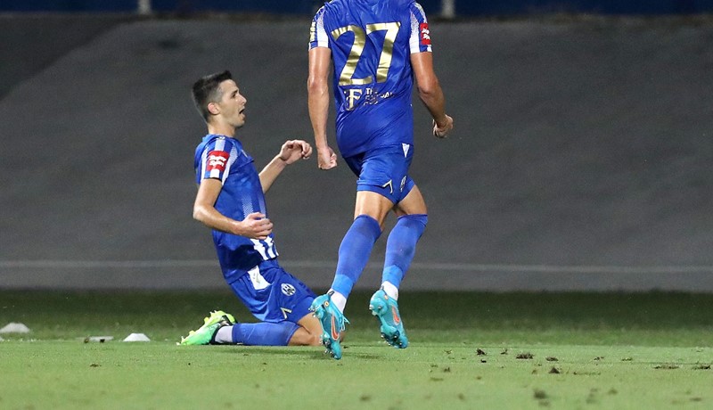 Lokomotiva bez finala Arena kupa, Velež slavio i borit će se za trofej s Vukovarom
