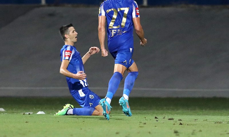 Lokomotiva bez finala Arena kupa, Velež slavio i borit će se za trofej s Vukovarom