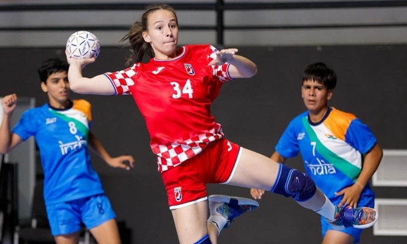 Mlade hrvatske rukometašice u susretu s 90 golova svladale Indiju